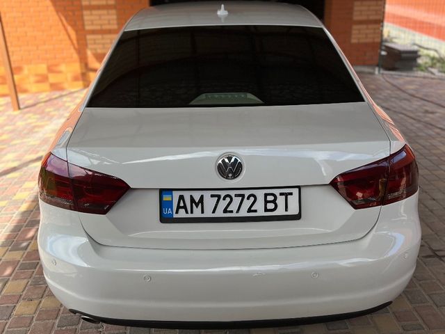 Volkswagen Passat (North America and China) 2012, Коростишів, $9 999 - зображення 3