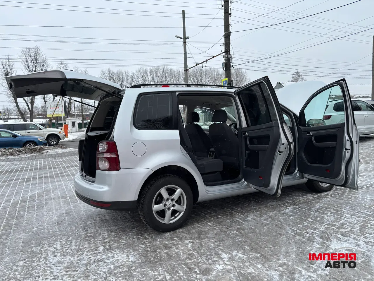Volkswagen Touran - фото 31