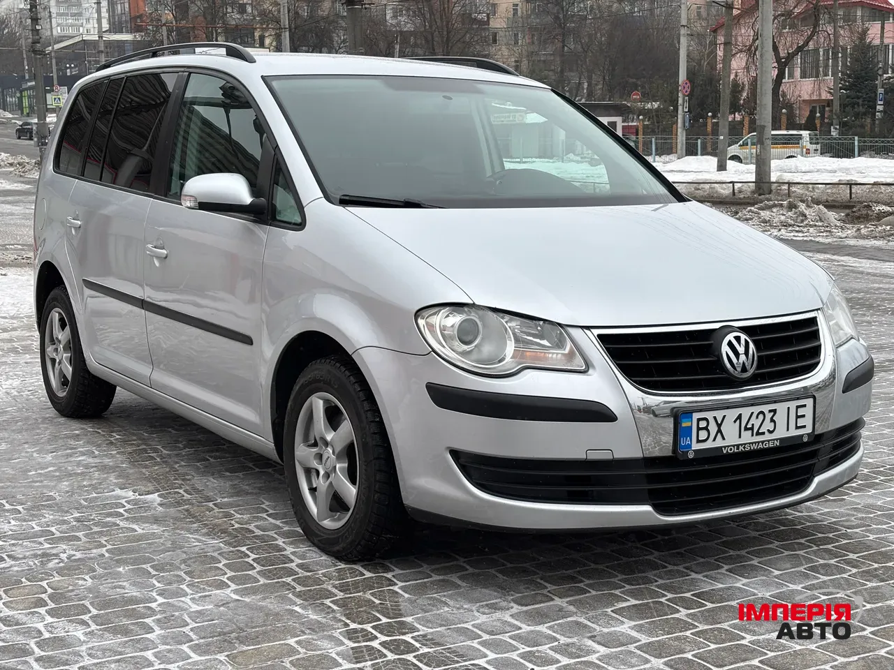 Volkswagen Touran - фото 9