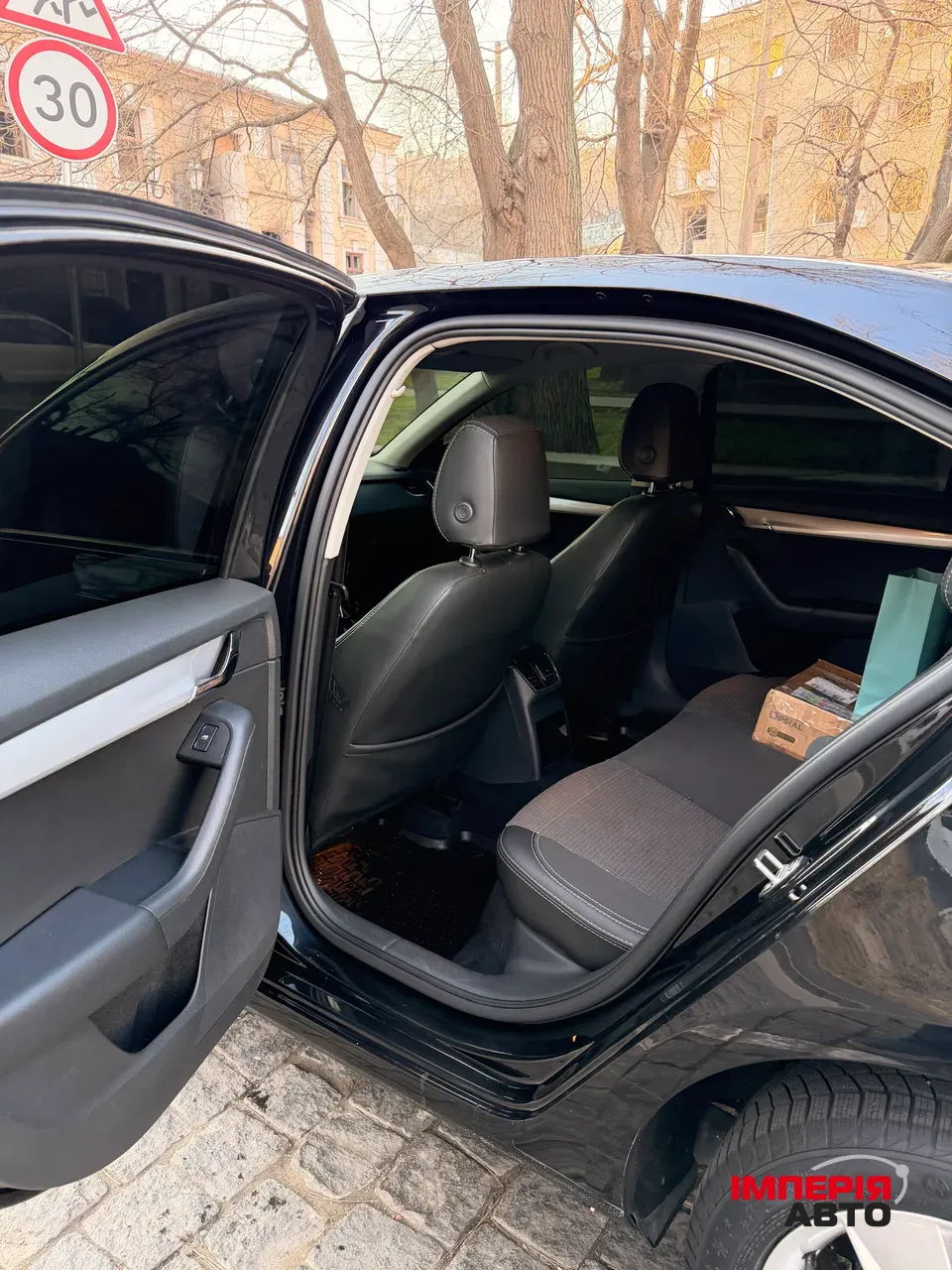 Skoda Octavia - фото 7