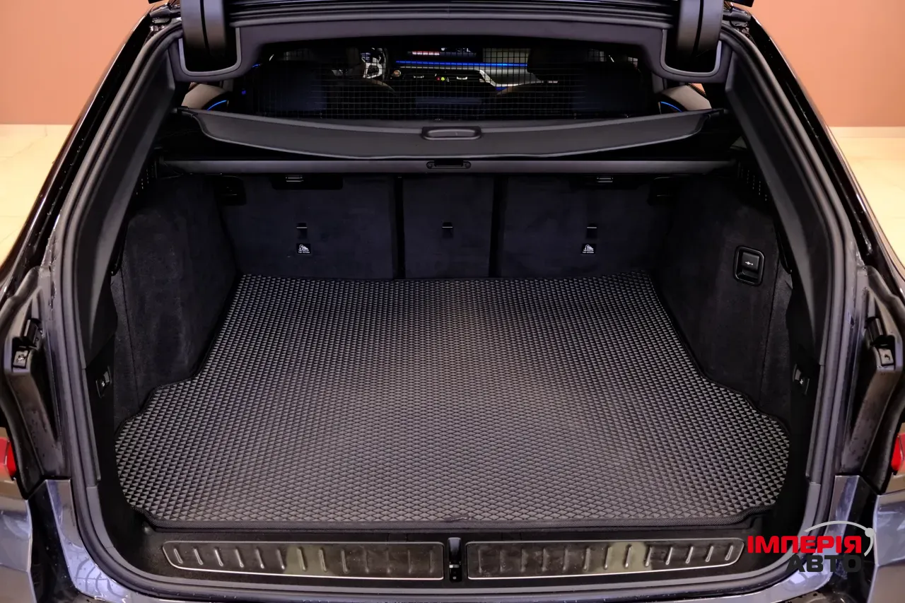 BMW 5 серії - фото 9