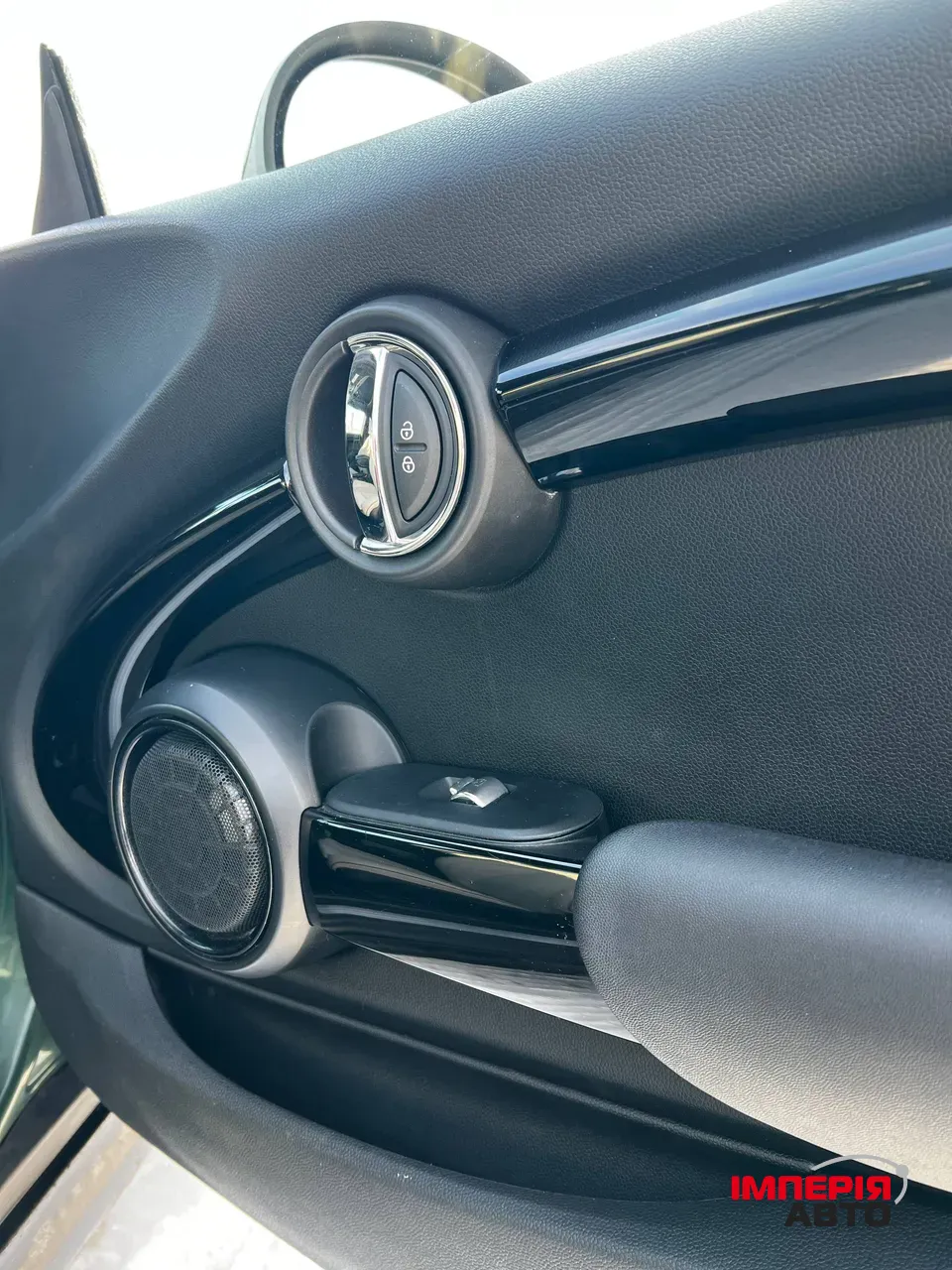 Mini Hatch - фото 27