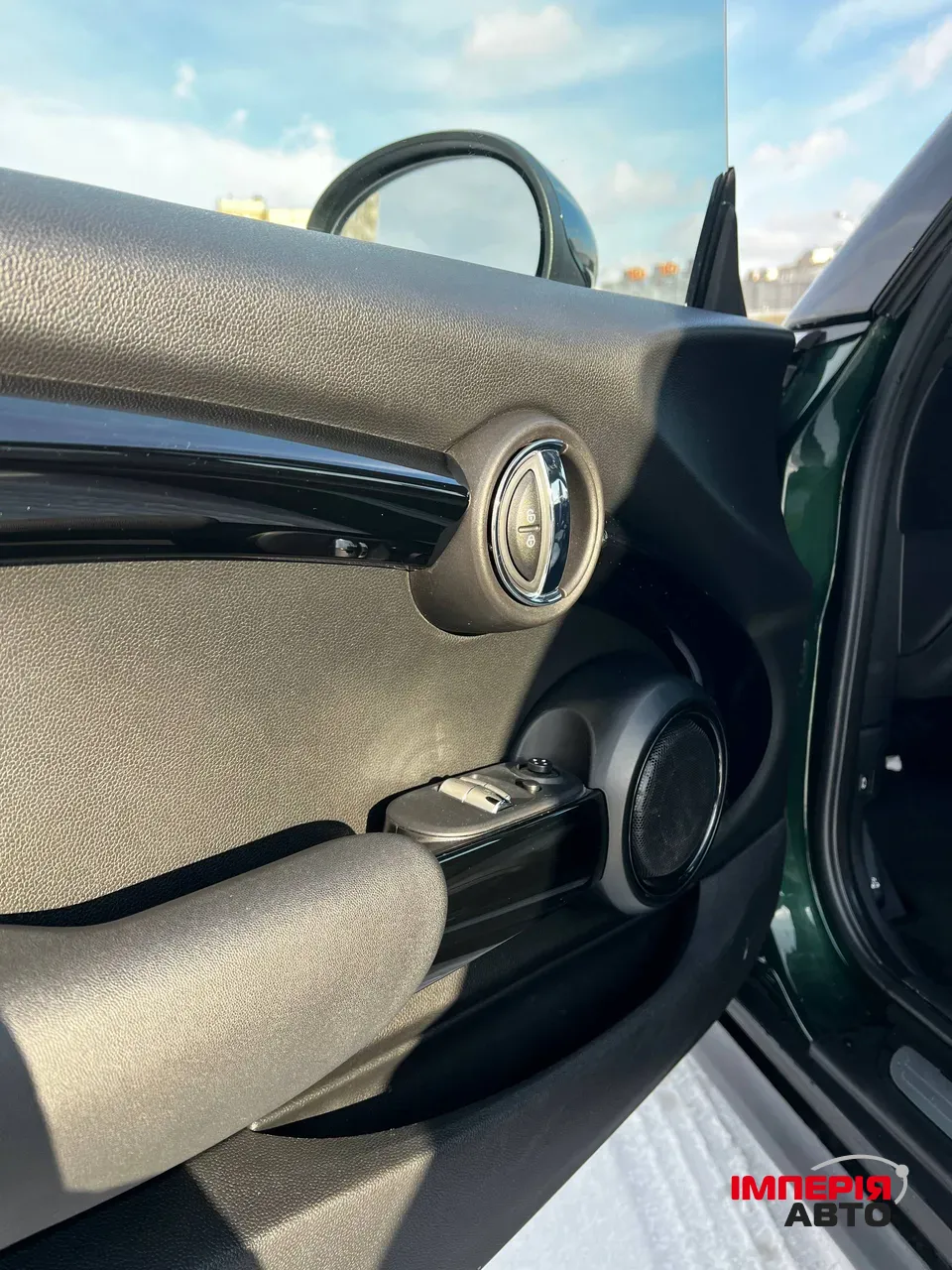 Mini Hatch - фото 11