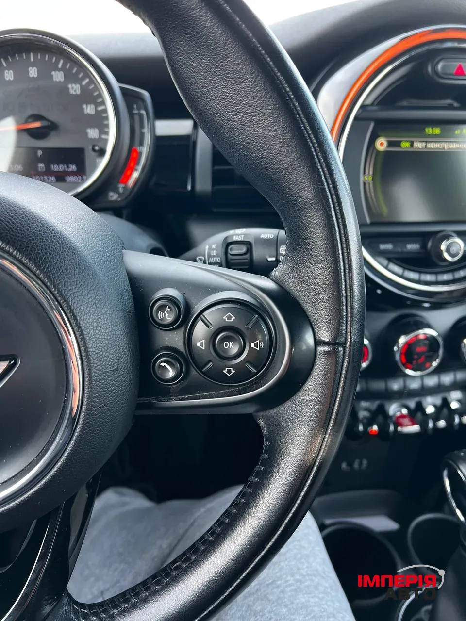 Mini Hatch - фото 19