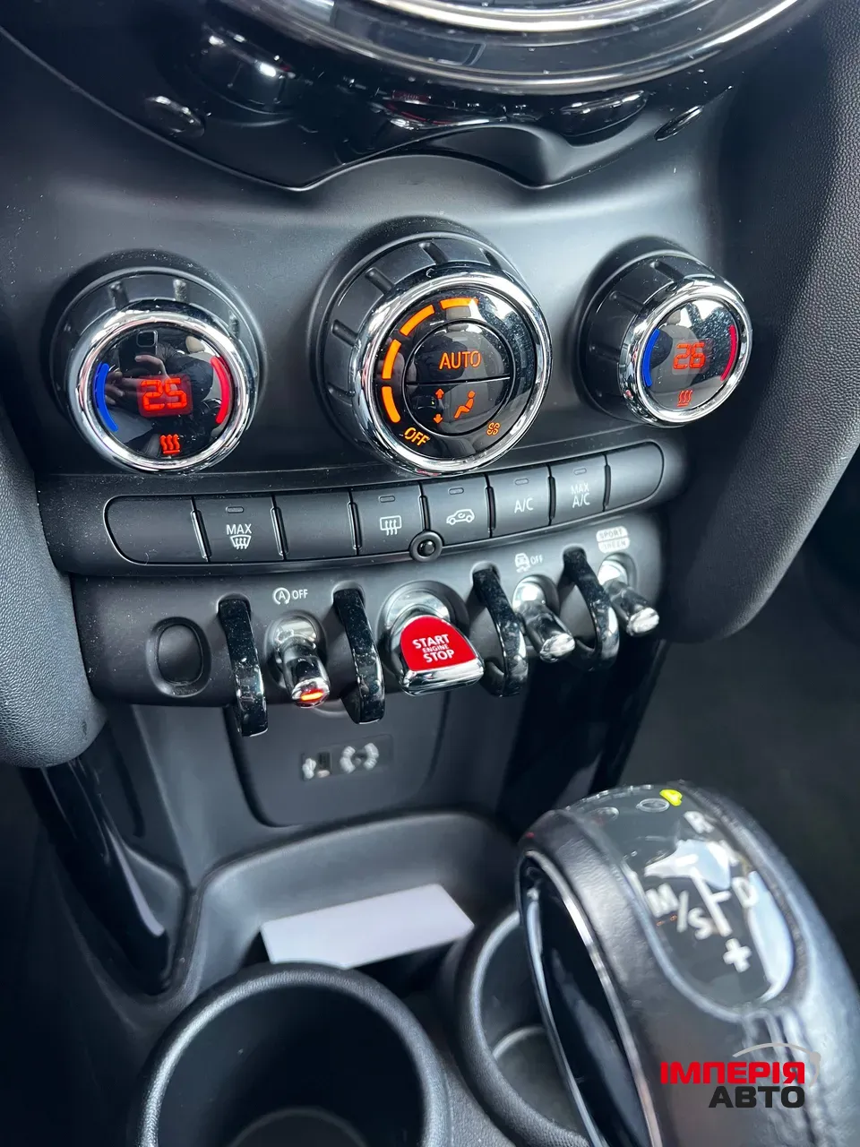 Mini Hatch - фото 16