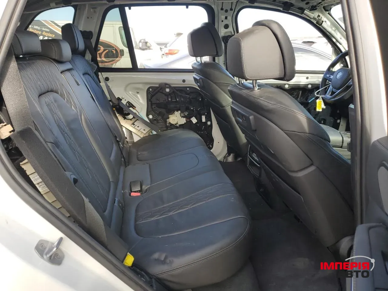 BMW X5 - фото 10