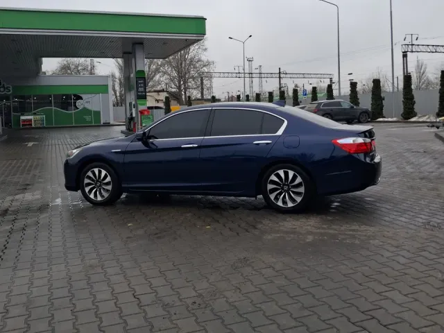 Honda Accord - фото 3