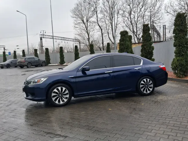 Honda Accord - фото 4