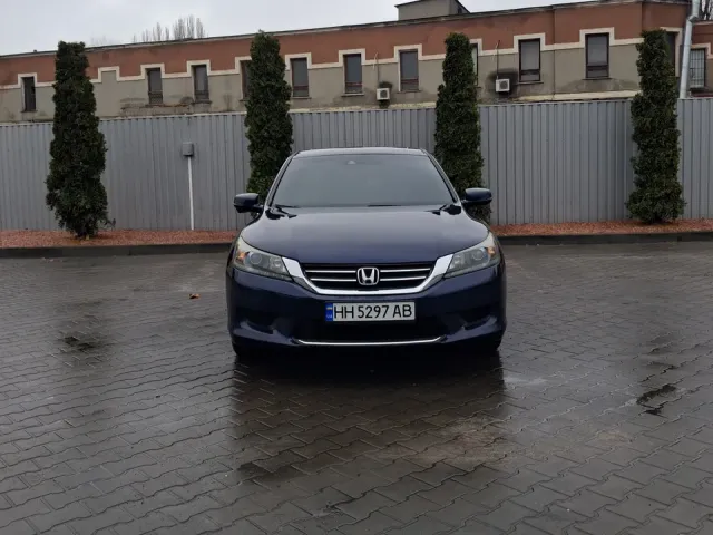 Honda Accord - фото 1
