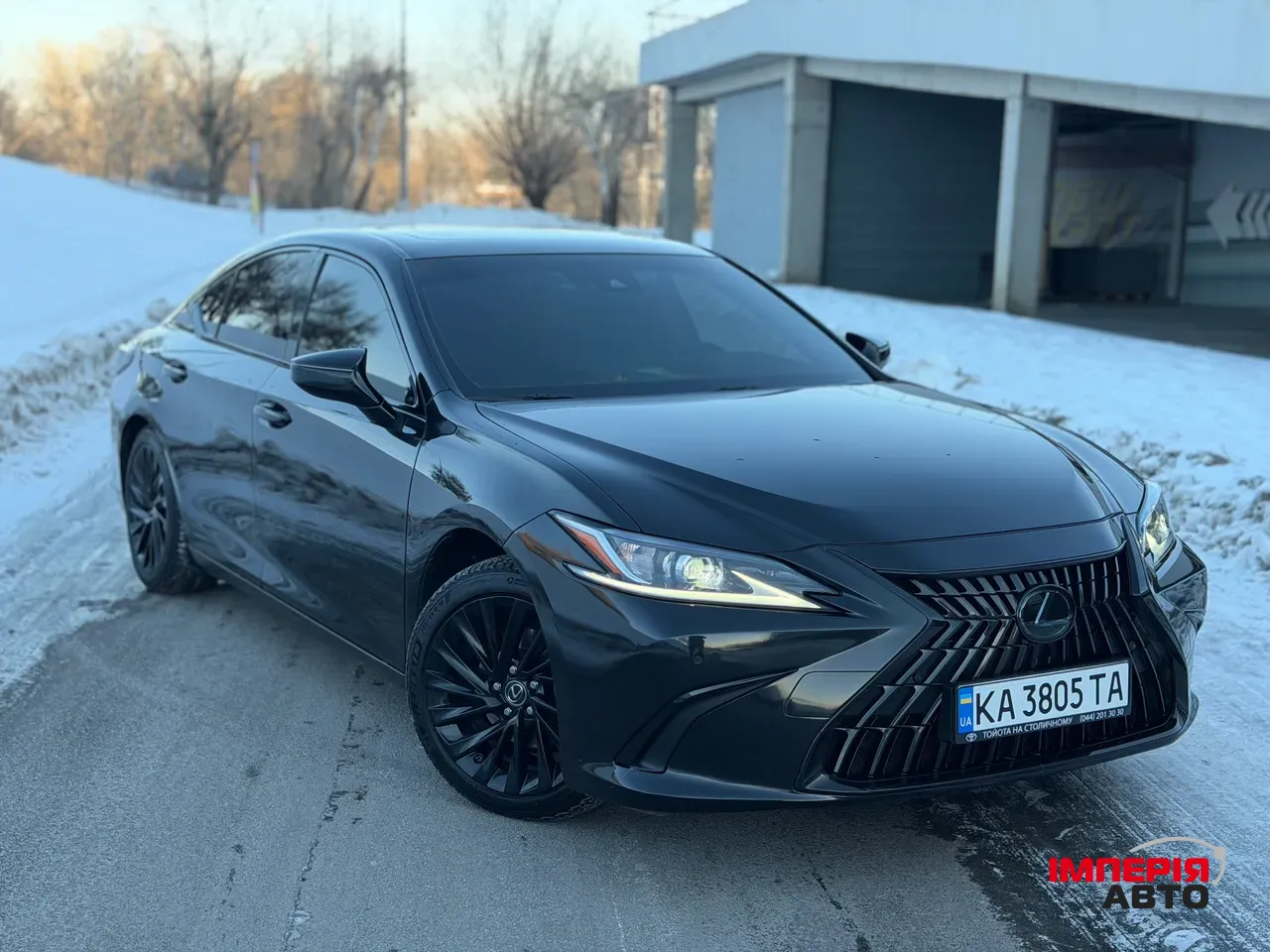 Lexus ES - фото 1