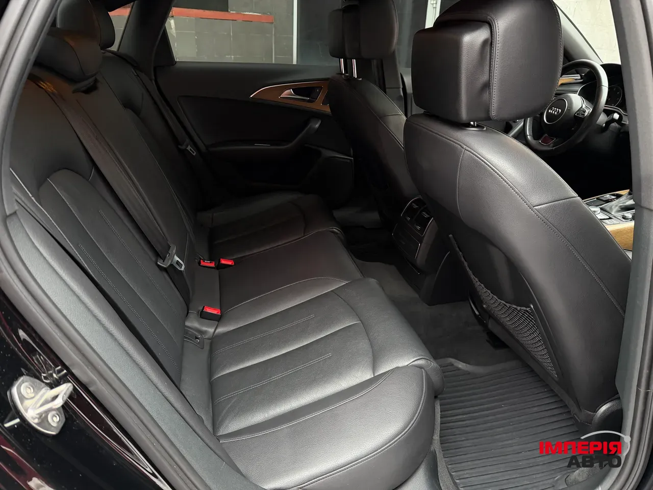 Audi A6 - фото 7