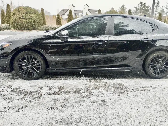 Toyota Camry - фото 5