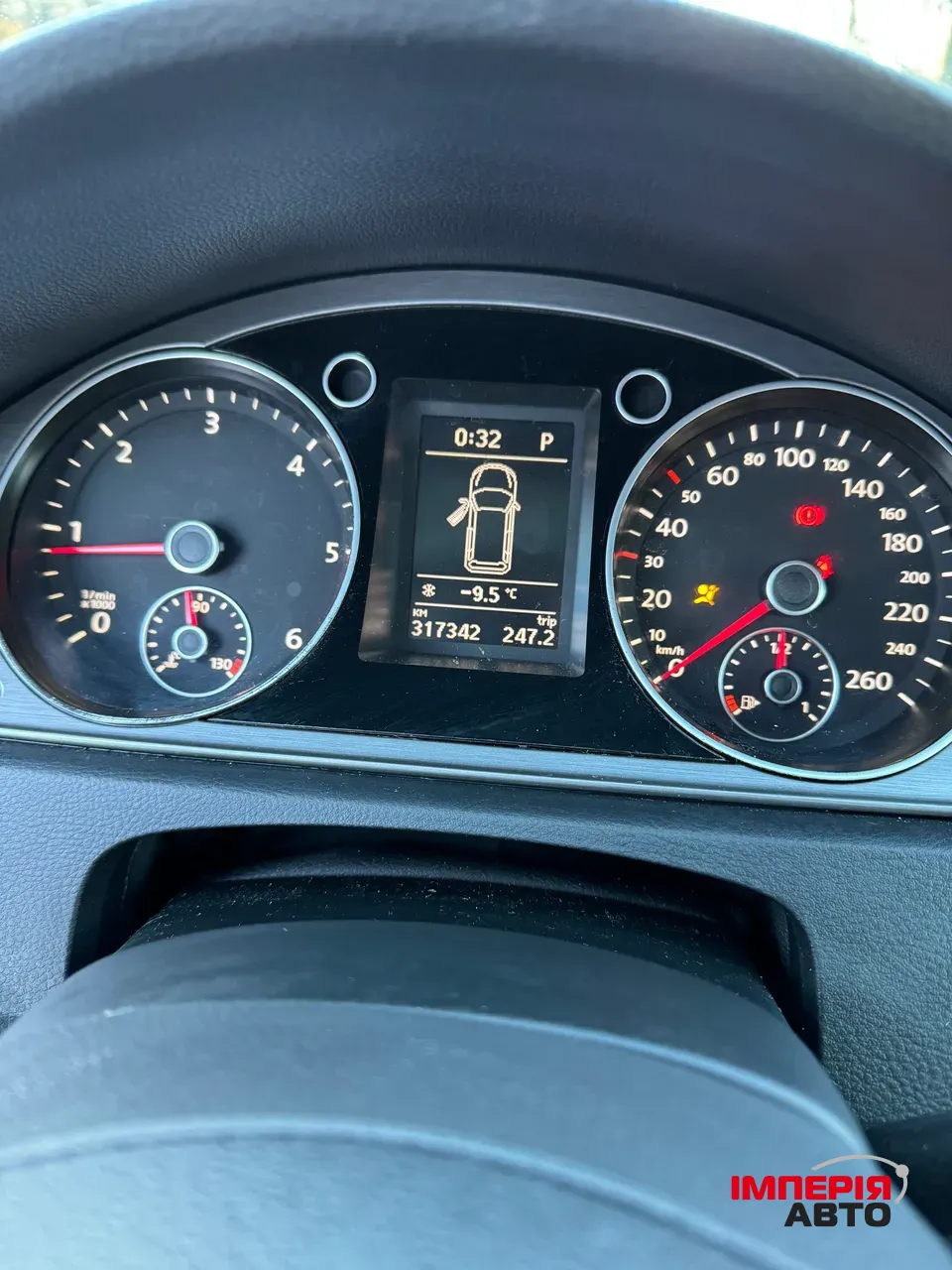 Volkswagen Passat - фото 9