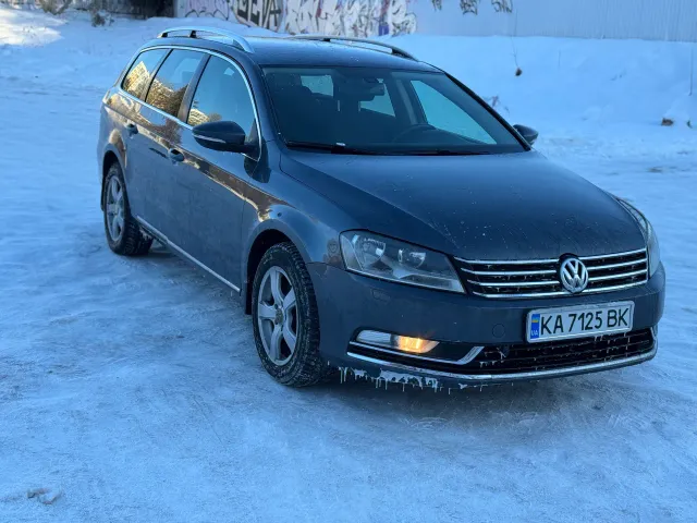 Volkswagen Passat - фото 4