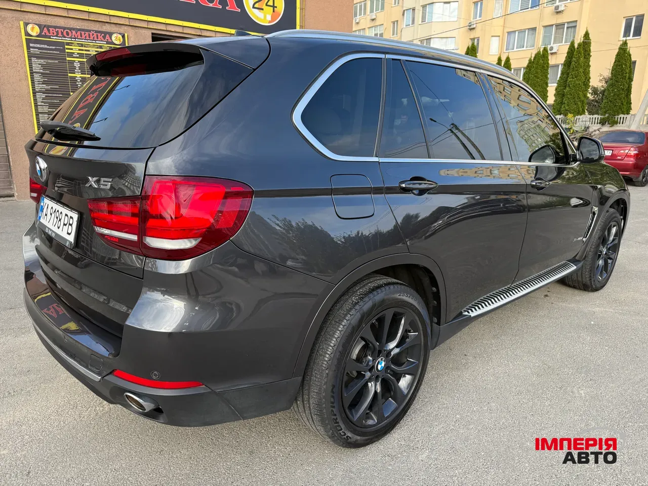 BMW X5 - фото 8