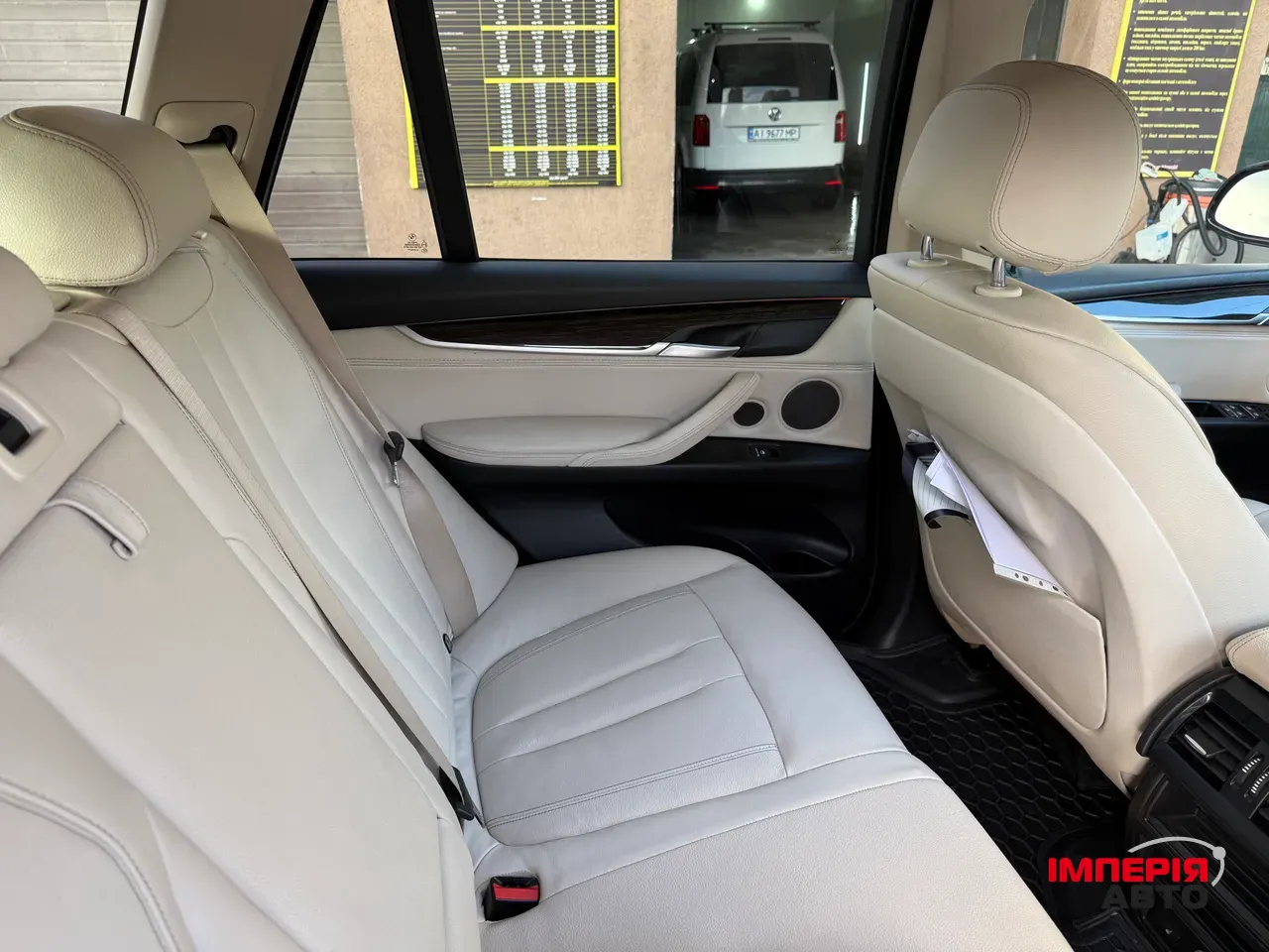 BMW X5 - фото 25