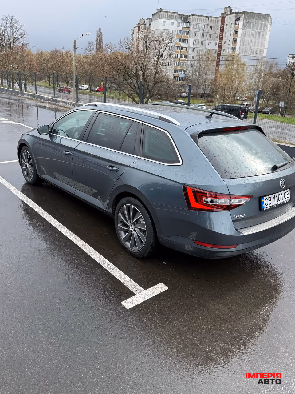 Skoda Superb - фото 8