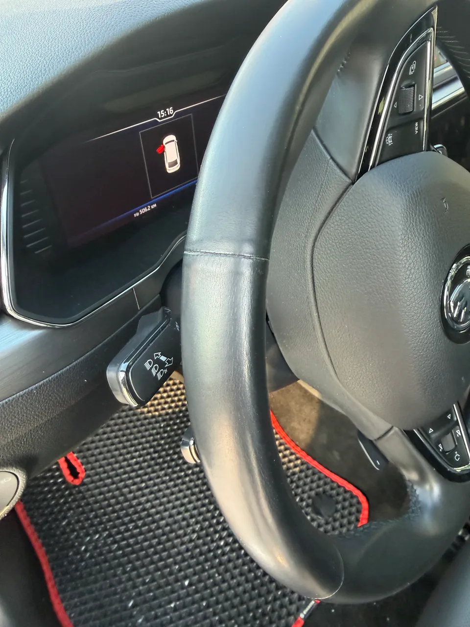 Skoda Superb - фото 5