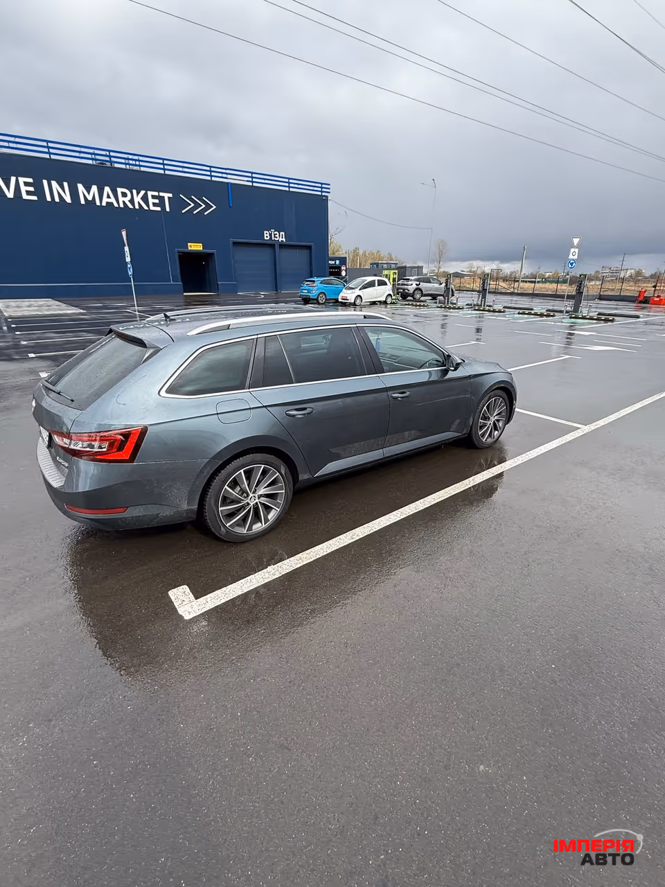 Skoda Superb - фото 7