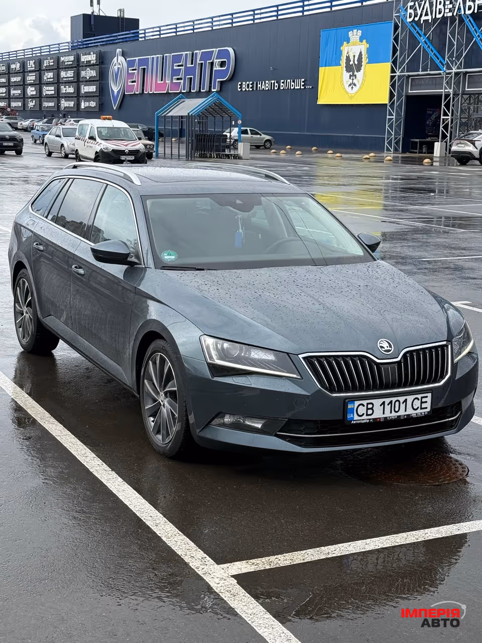 Skoda Superb - фото 11