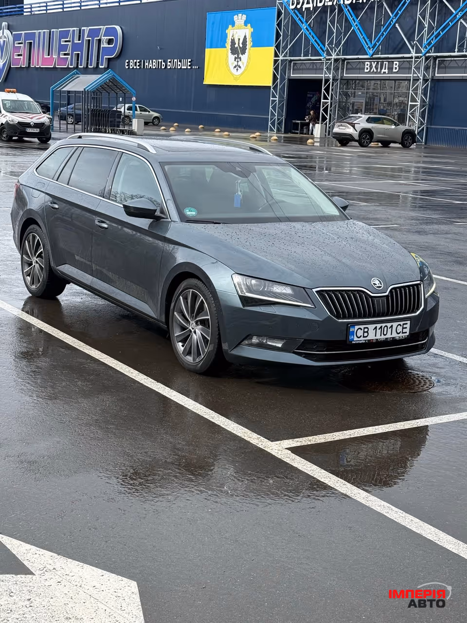 Skoda Superb - фото 13
