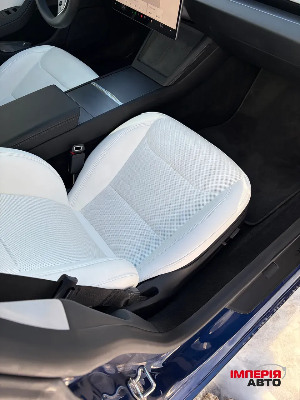 Tesla Model 3 - фото 5