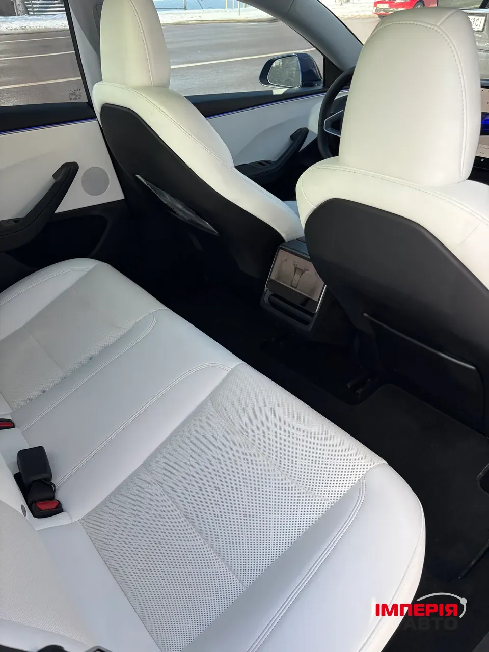 Tesla Model 3 - фото 6