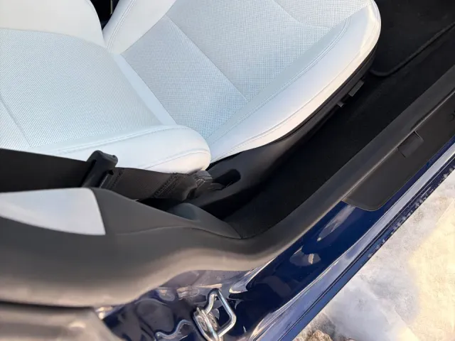 Tesla Model 3 - фото 5