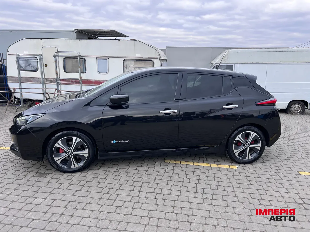 Nissan Leaf - фото 3