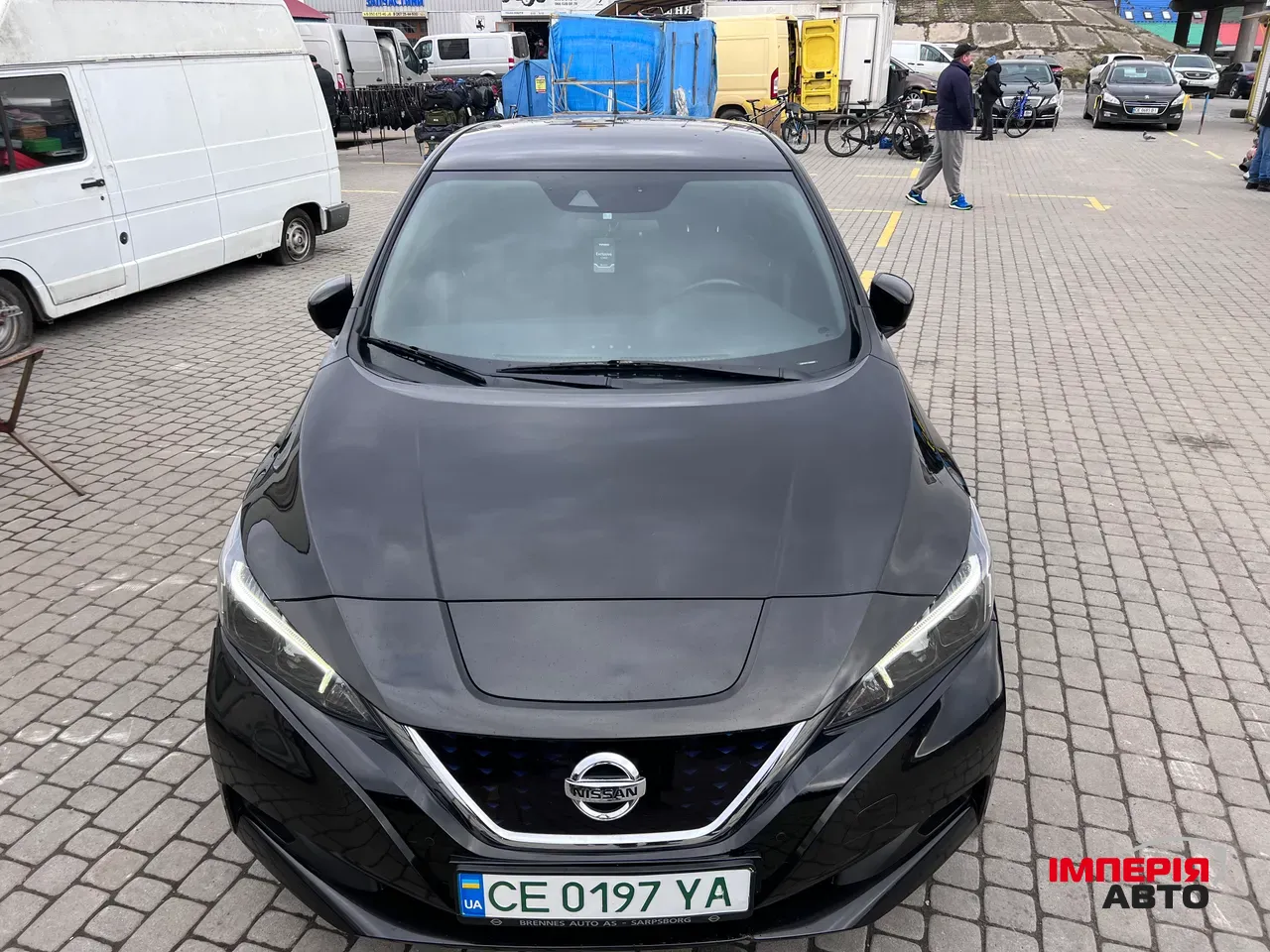 Nissan Leaf - фото 11