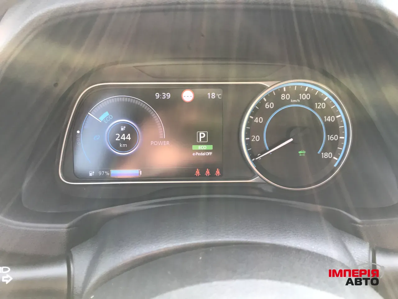 Nissan Leaf - фото 23