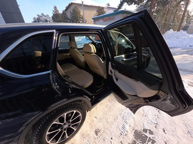 BMW X5 - фото 5