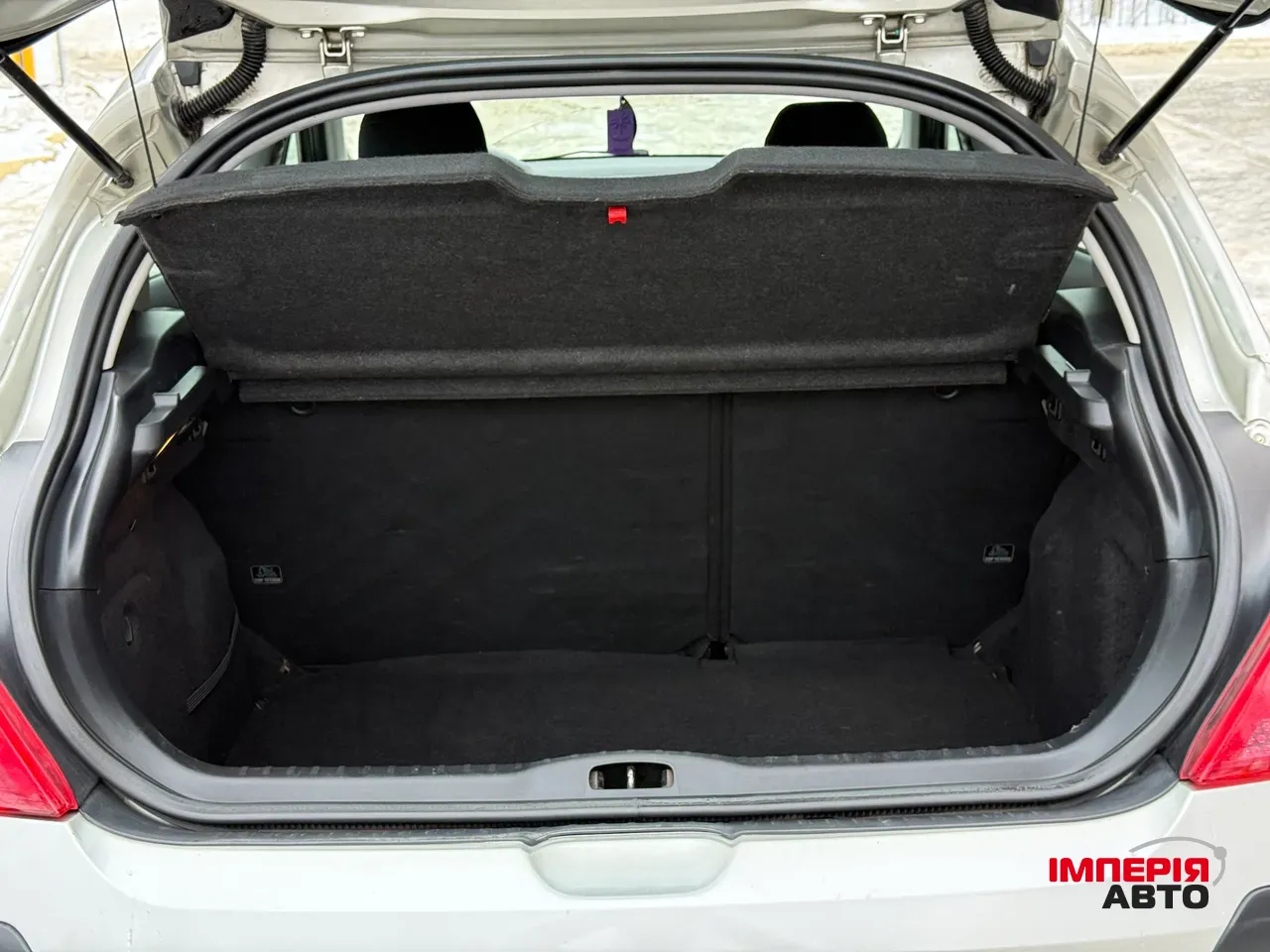 Peugeot 308 - фото 12