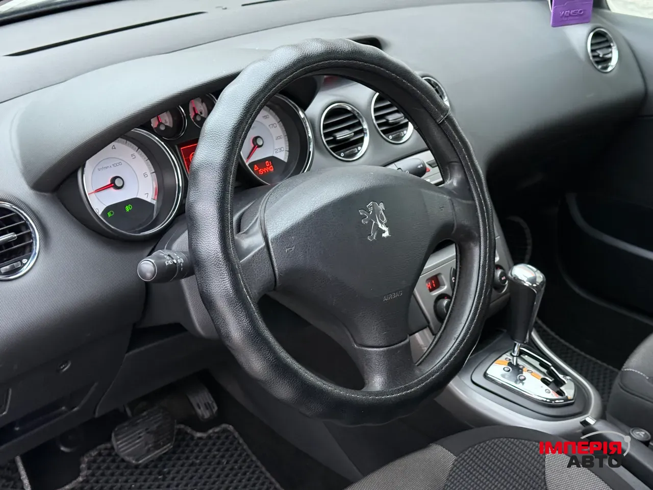 Peugeot 308 - фото 37