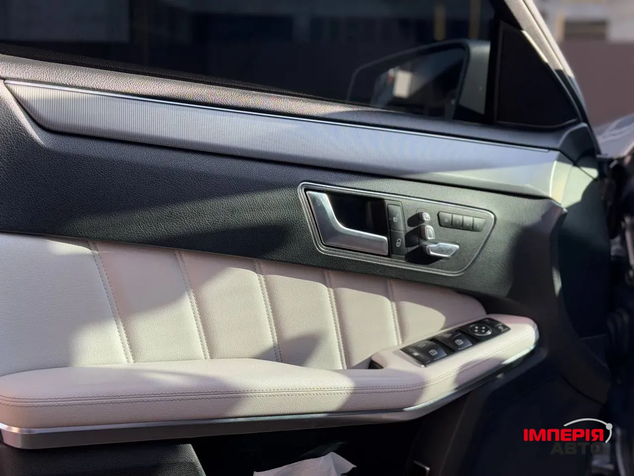 Mercedes-Benz E-Класс - фото 17