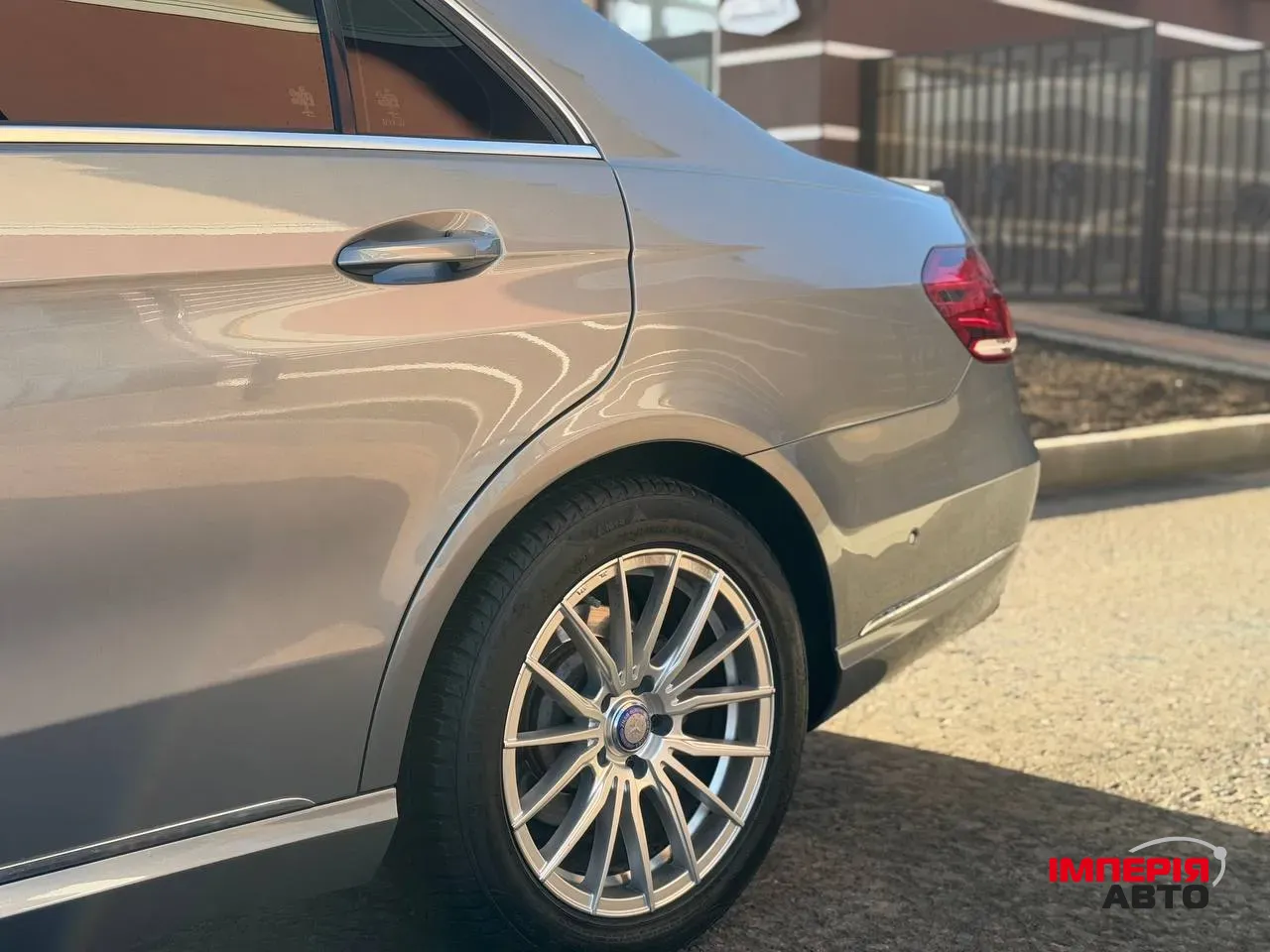 Mercedes-Benz E-Класс - фото 9