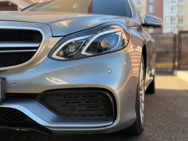 Mercedes-Benz E-Класс - фото 4