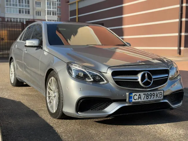 Mercedes-Benz E-Класс - фото 1