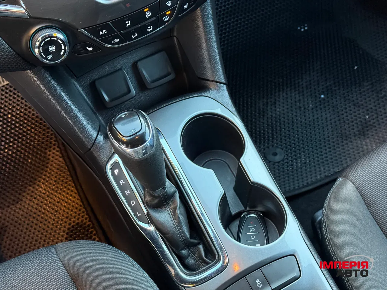 Chevrolet Cruze - фото 47