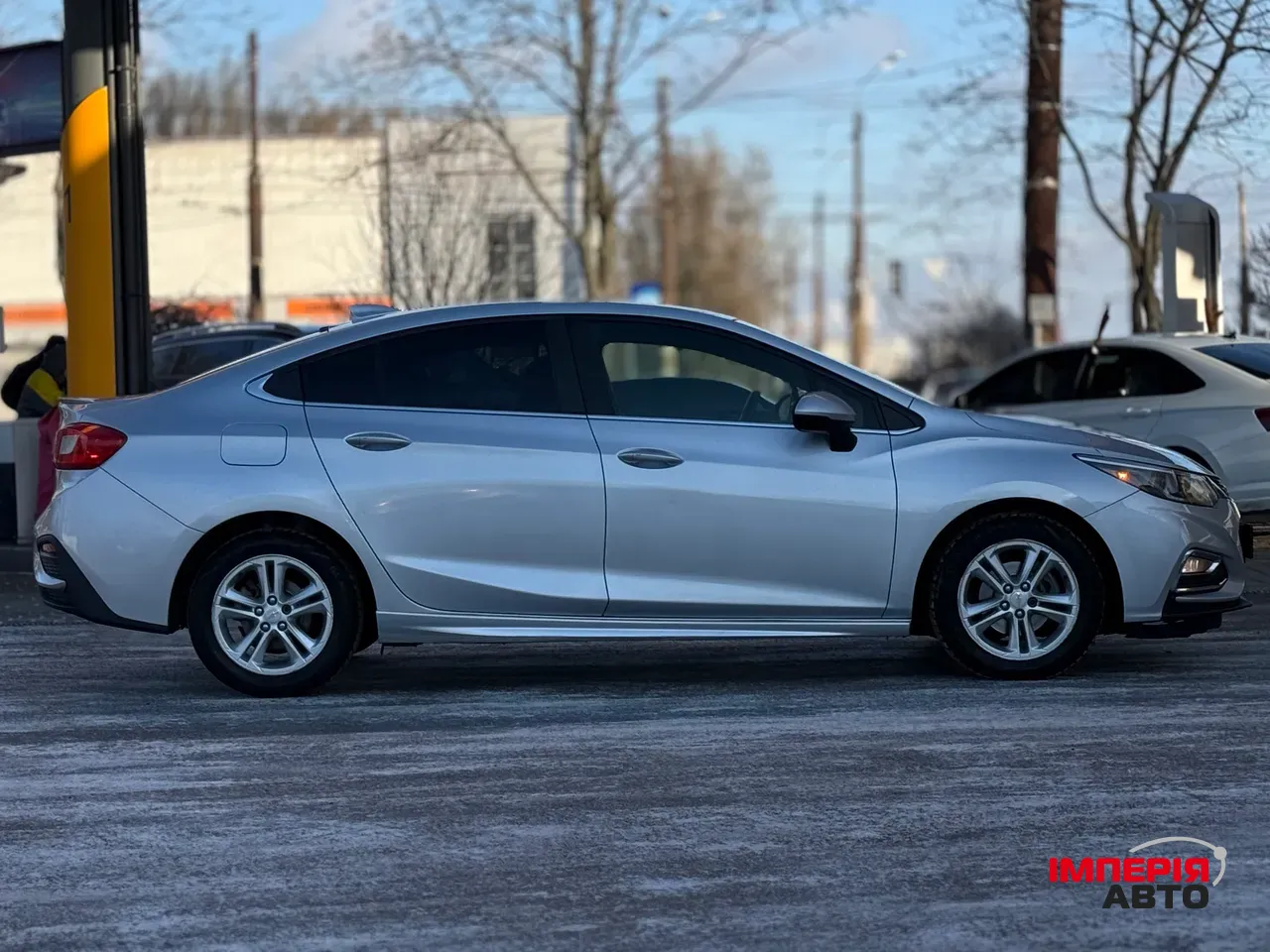 Chevrolet Cruze - фото 6