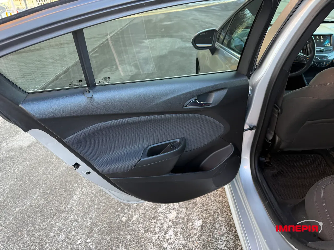 Chevrolet Cruze - фото 54