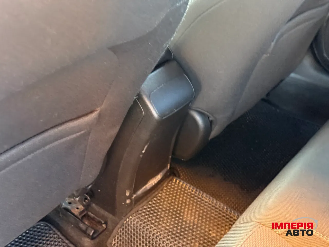 Chevrolet Cruze - фото 56