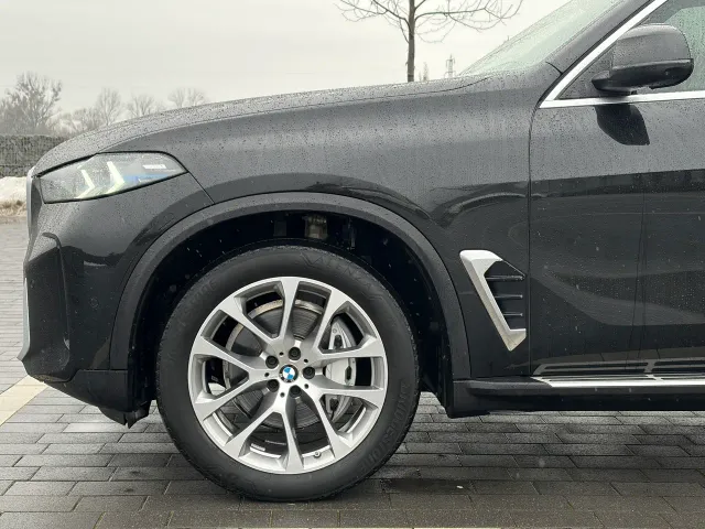 BMW X5 - фото 3