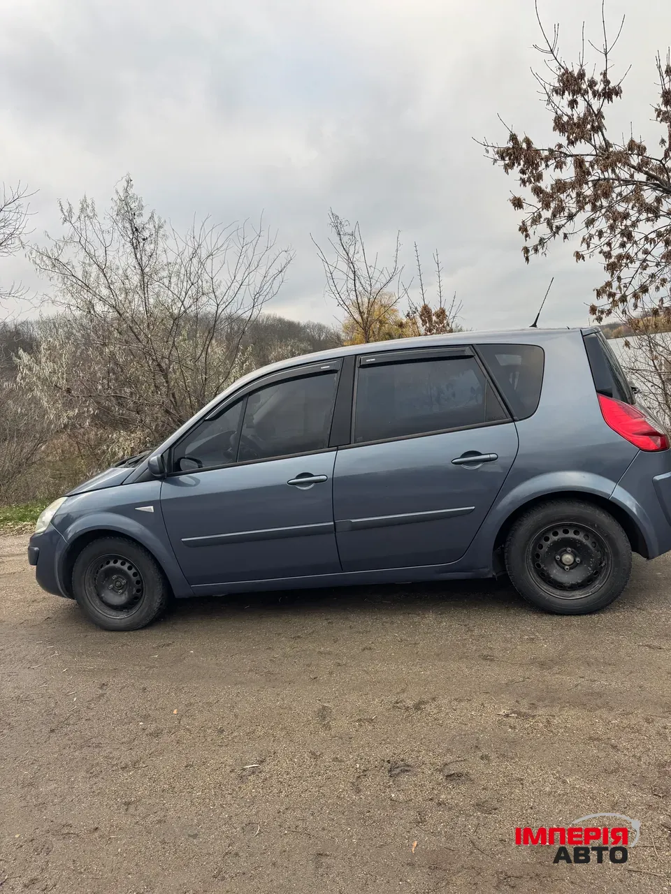 Renault Scenic - фото 3