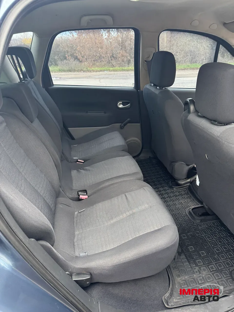 Renault Scenic - фото 8