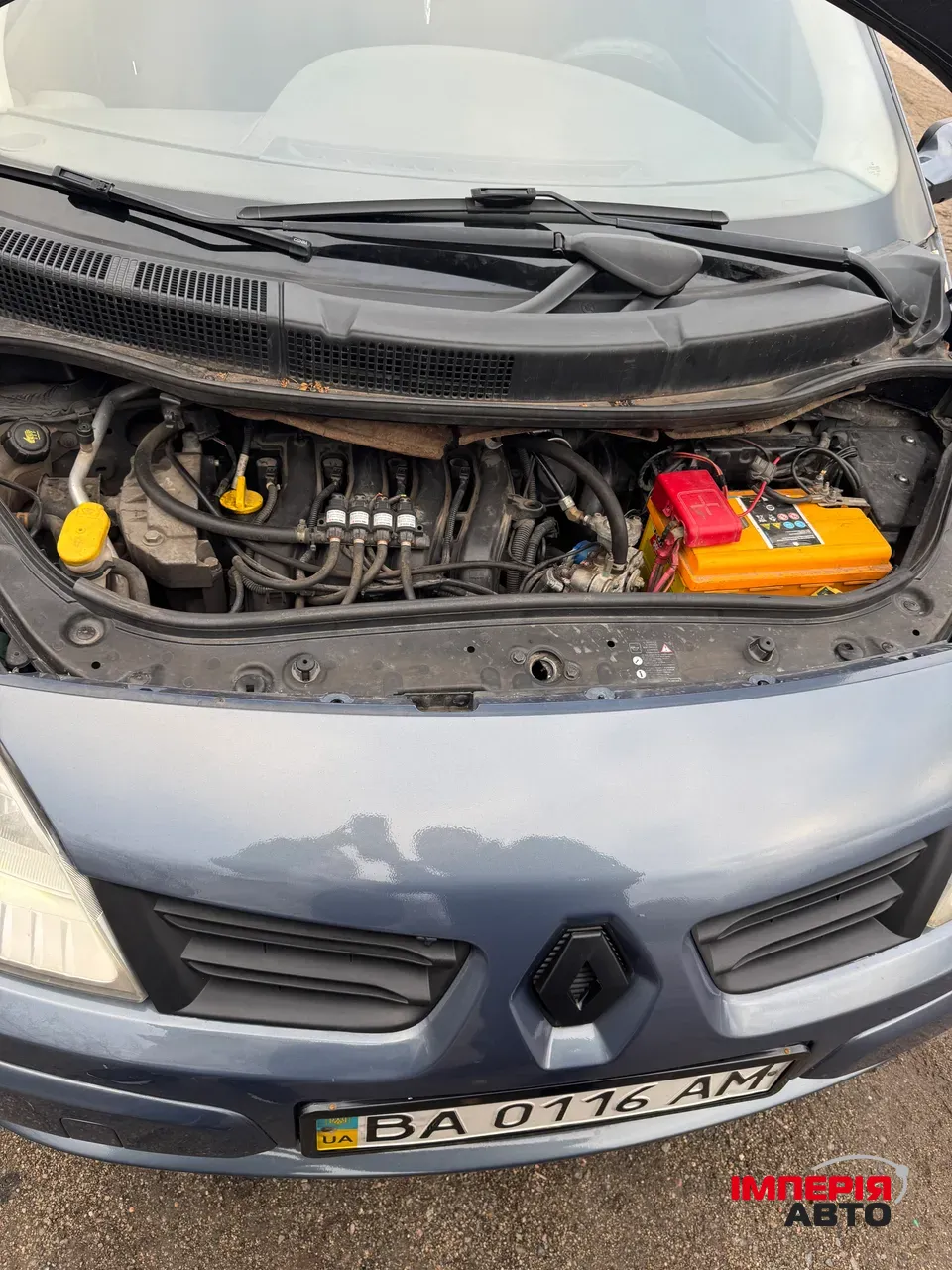 Renault Scenic - фото 10