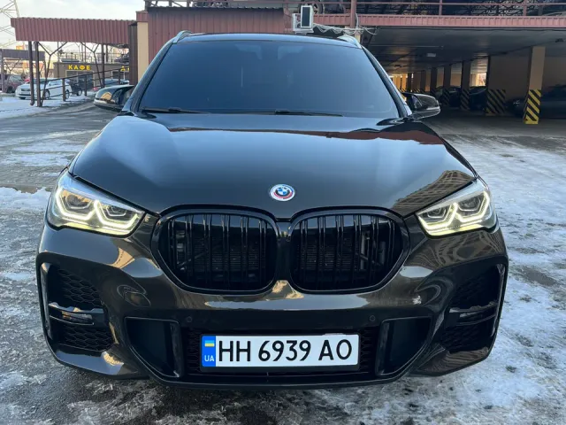 BMW X1 - фото 3