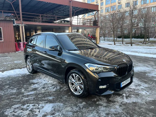 BMW X1 - фото 2