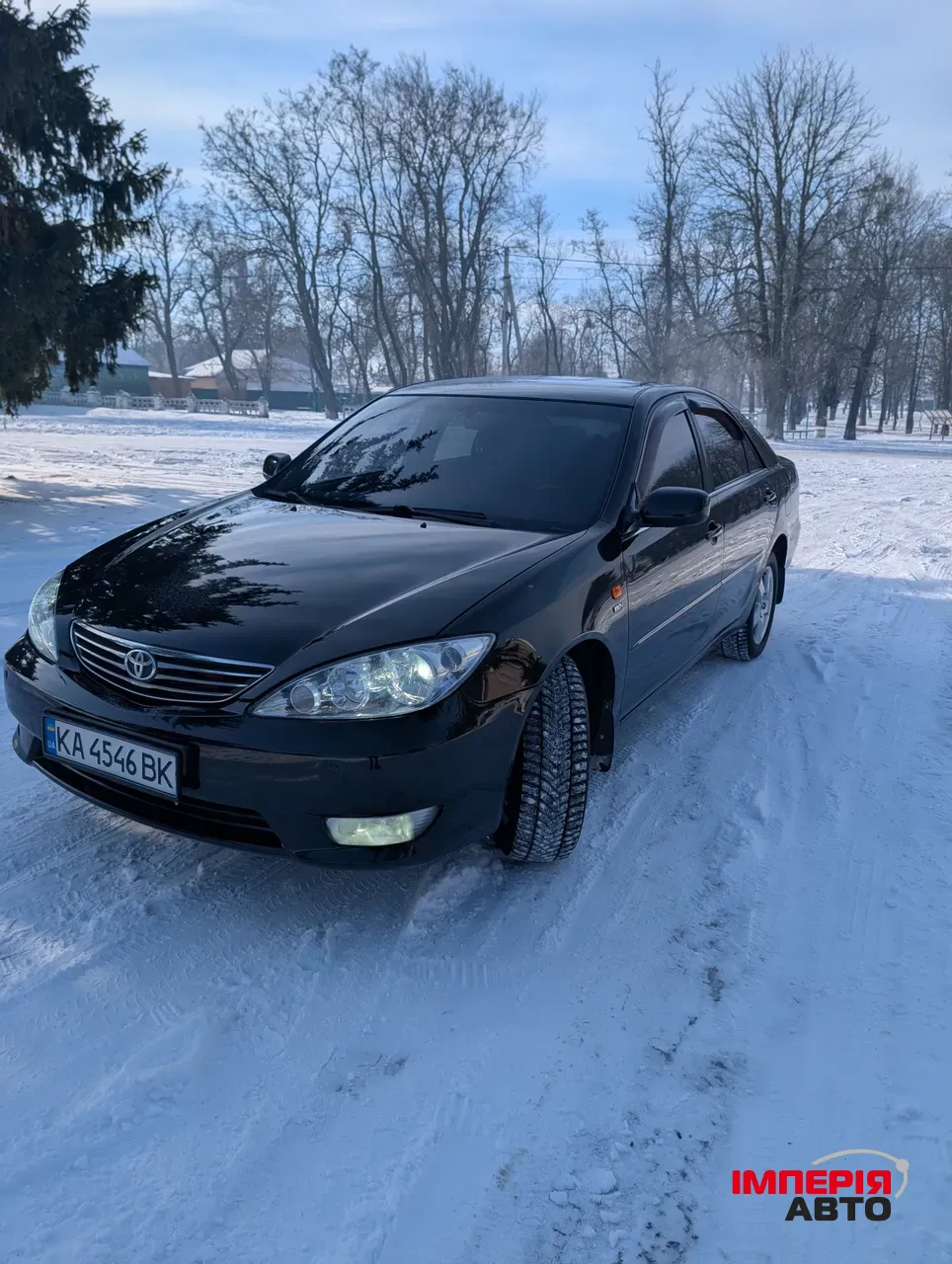 Toyota Camry - фото 3