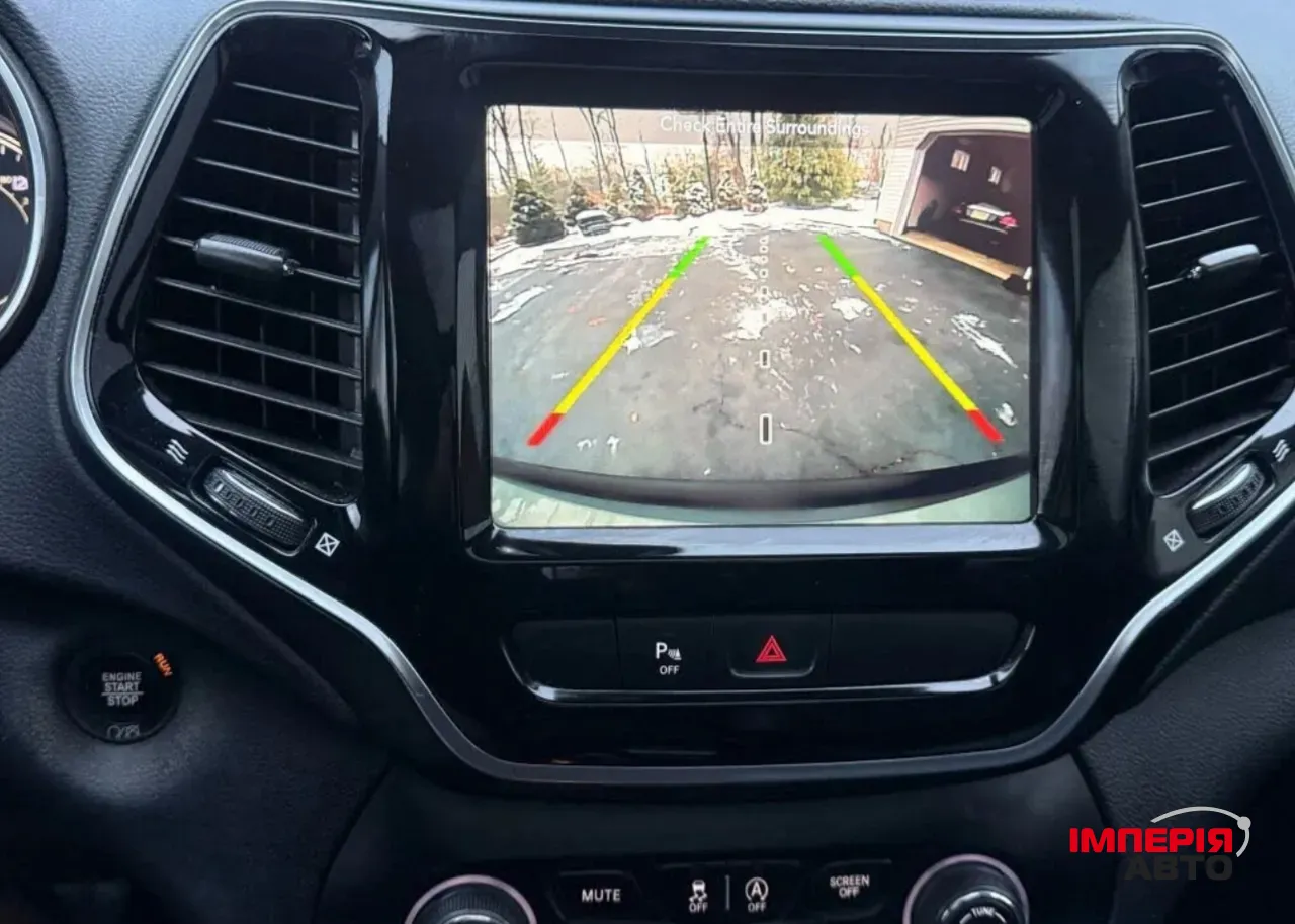 Jeep Cherokee - фото 15